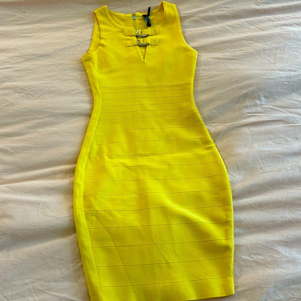 Fitted Yellow Marciano bodycon dress